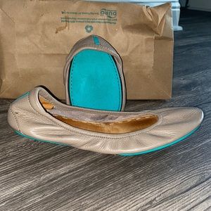 Tieks Flats